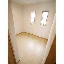 クレール 柳根町のサムネイル