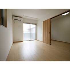 クレール 柳根町のサムネイル