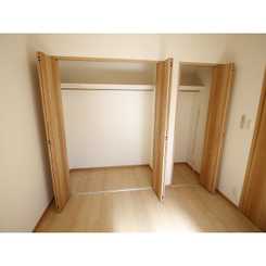 アムール 石田のサムネイル