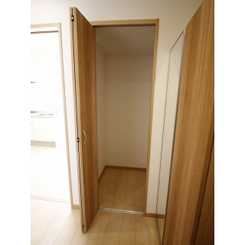 アムール 石田のサムネイル