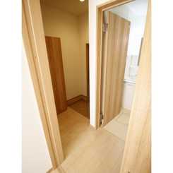 アムール 石田のサムネイル