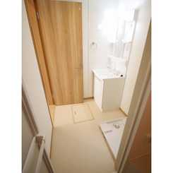 アムール 石田のサムネイル