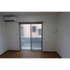 クレール　咲のサムネイル