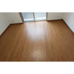 クレール　咲のサムネイル