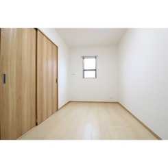 メゾン　ラ・セーヌのサムネイル