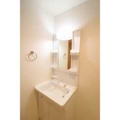 メゾン　ラ・セーヌのサムネイル