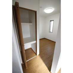 クレール 膝折のサムネイル