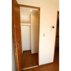 クレールホルムのサムネイル