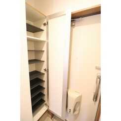 クレールホルムのサムネイル