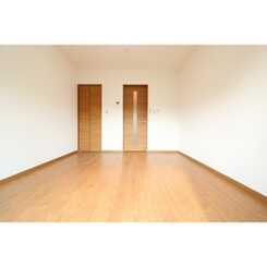 クレールホルムのサムネイル