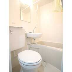 ADIK谷在家のサムネイル