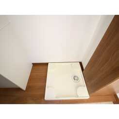 ADIK谷在家のサムネイル