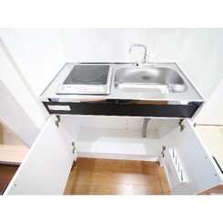 ADIK谷在家のサムネイル