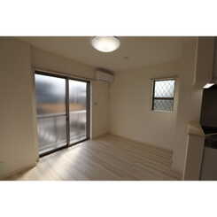 クレール　イリスのサムネイル