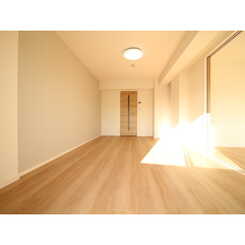 プレール・ドゥーク上中里のサムネイル