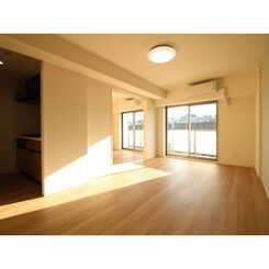 プレール・ドゥーク上中里のサムネイル