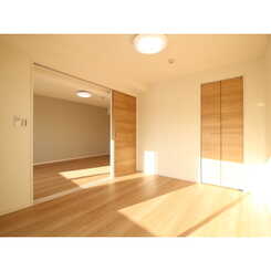 プレール・ドゥーク上中里のサムネイル