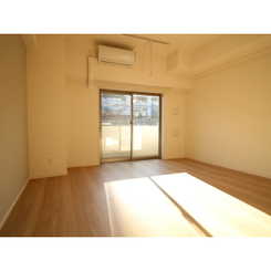 プレール・ドゥーク上中里のサムネイル