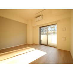 プレール・ドゥーク上中里のサムネイル