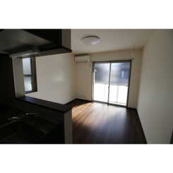 サニーフラット西大宮のサムネイル