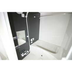 サニーフラット西大宮のサムネイル