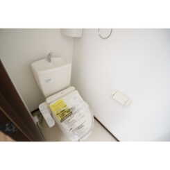 サニーフラット西大宮のサムネイル