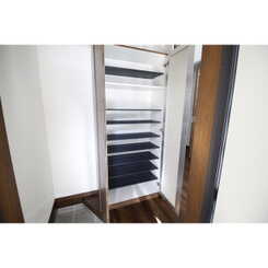 サニーフラット西大宮のサムネイル