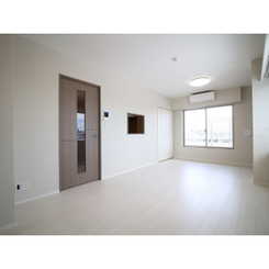 プレール・ドゥーク小竹向原のサムネイル