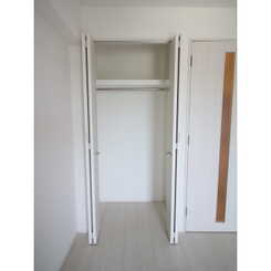 プレール・ドゥーク大森町のサムネイル