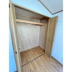 テンダーハウスのサムネイル