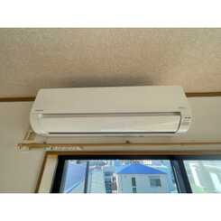 テンダーハウスのサムネイル