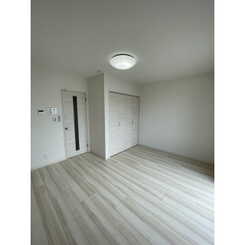 チェリー栄のサムネイル