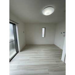 チェリー栄のサムネイル