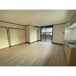 パレ・ルミエールのサムネイル