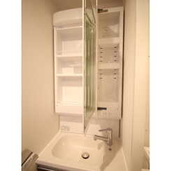 プレール・ドゥーク品川旗の台のサムネイル