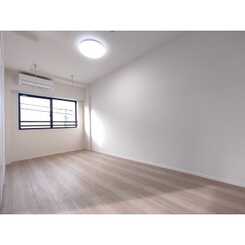 プレール・ドゥーク高井戸のサムネイル