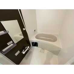 Clair Blancのサムネイル