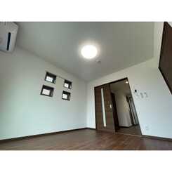 Clair Blancのサムネイル