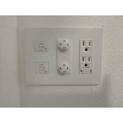 プレール・ドゥーク中野上高田のサムネイル