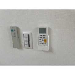 Shiningのサムネイル