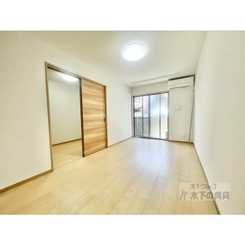 Shiningのサムネイル