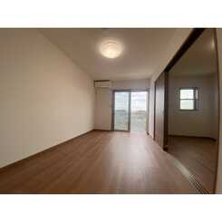 グランデアローⅡのサムネイル