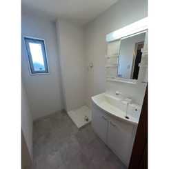 ラ・アンブルのサムネイル