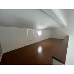 ラ・アンブルのサムネイル