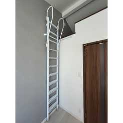 ラ・アンブルのサムネイル