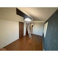 ラ・アンブルのサムネイル