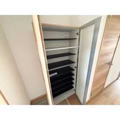 Amour RITAのサムネイル