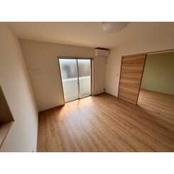 Amour RITAのサムネイル