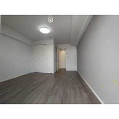 プレール・ドゥーク西新井Ⅲのサムネイル