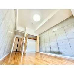 OM玉造Ⅲのサムネイル